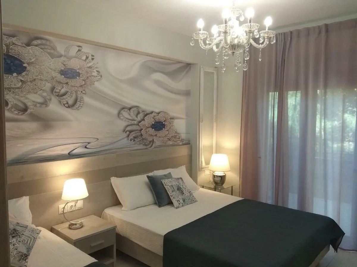 Casa de hóspedes Divine Luxury Apartments Torone